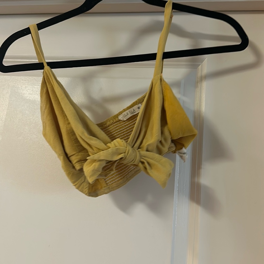 Illa illa yellow tie top